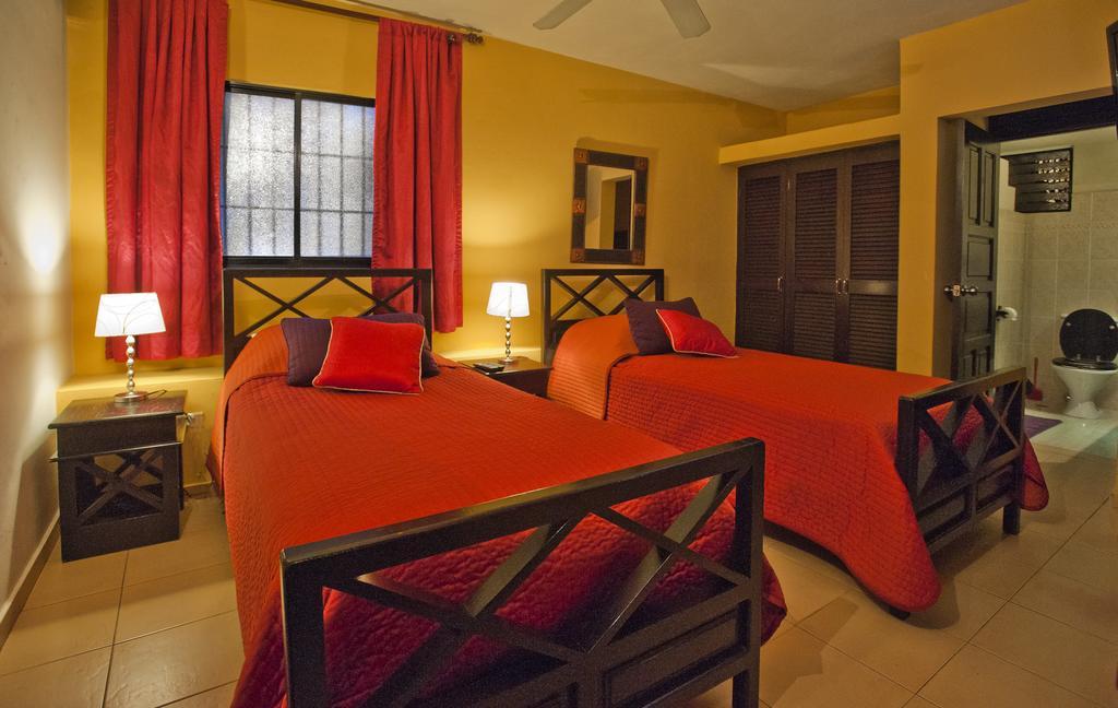 Casa Naemie Hotel ซานโตโดมิงโก ภายนอก รูปภาพ